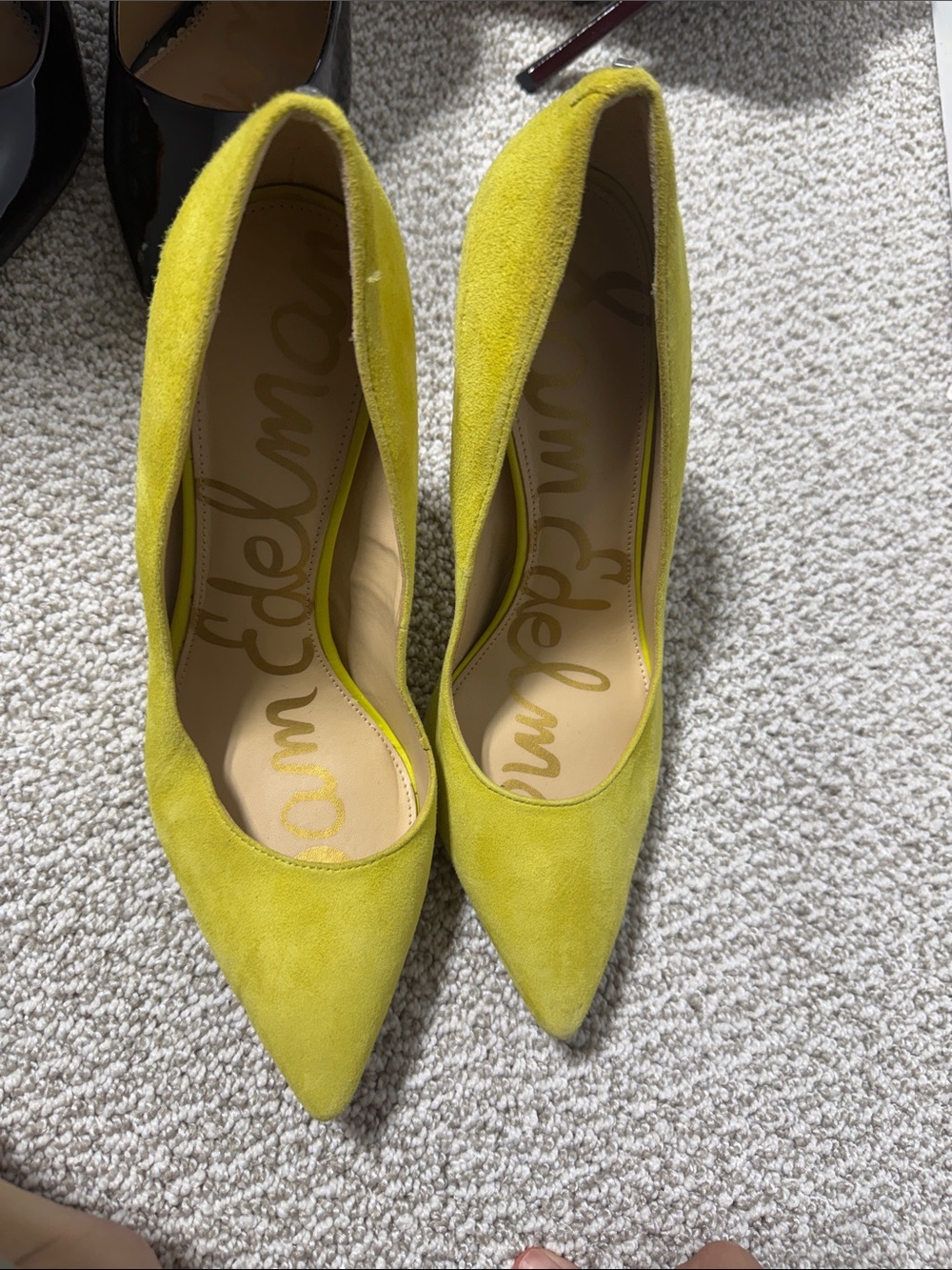 Yellow Suede Heels super cute - Picture 2 of 4